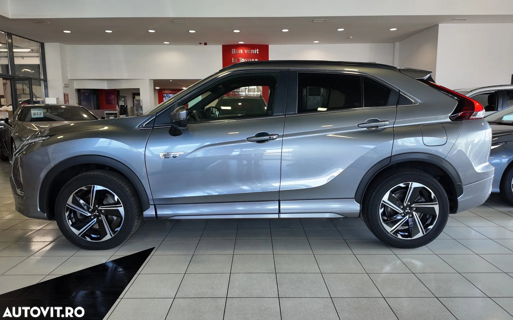 Mitsubishi Eclipse-Cross Plug-In Hybrid 4WD Intro Edition - 7