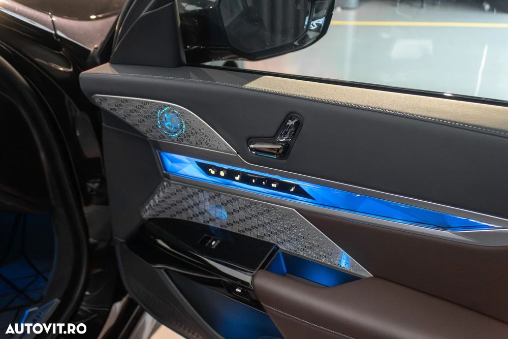 BMW Seria 7 - 17