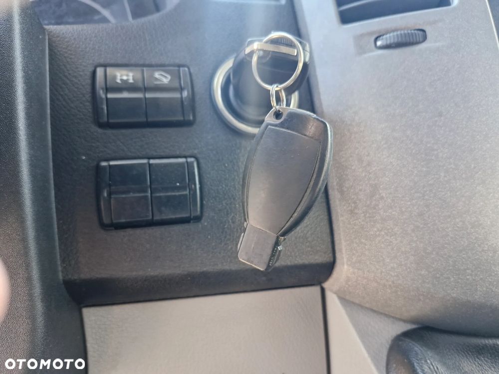 Mercedes-Benz SPRINTER - 13