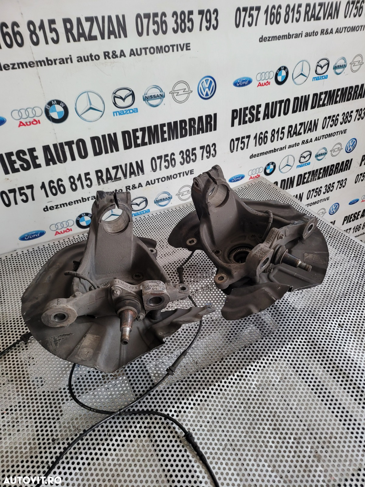 Fuzete Fuzeta Stanga Dreapta Fata Bmw X4 F26 2.0 Diesel X Drive Motor B47 Automat Ca Si Noi Masina Cu 22.000 Km Dezmembrez Bmw X4 F26 2.0 Diesel Motor B47 Xdrive 4x4 Volan Stanga Bi-Xenon - 4