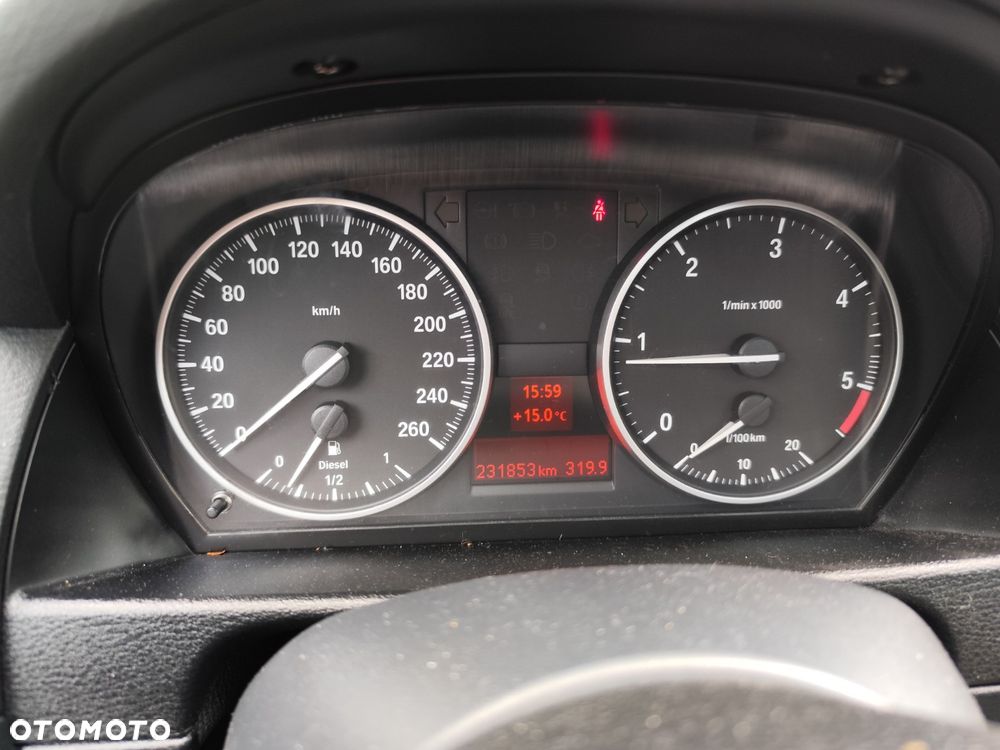 BMW X1 sDrive18d - 17