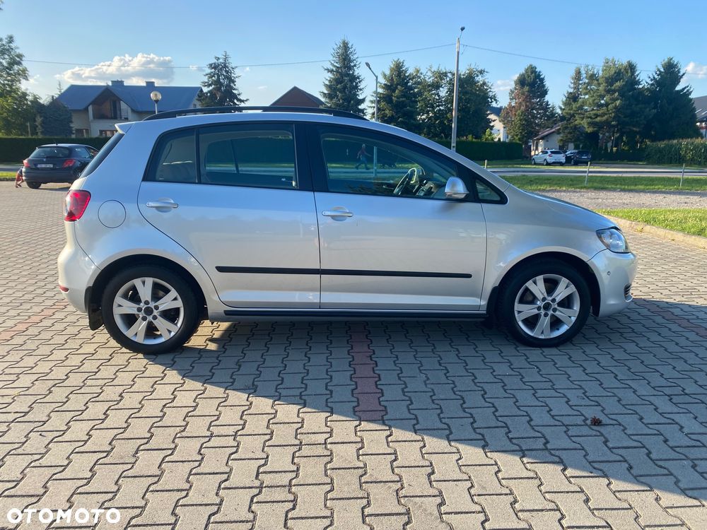 Volkswagen Golf Plus 1.6 TDI DPF BlueMotion Technology DSG Comfortline - 3