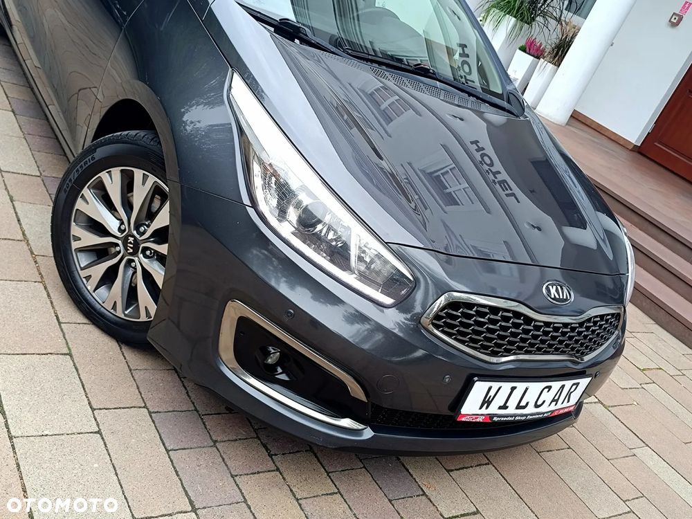 Kia Ceed 1.6 CRDi 136 DCT ISG Platinum Edition - 20