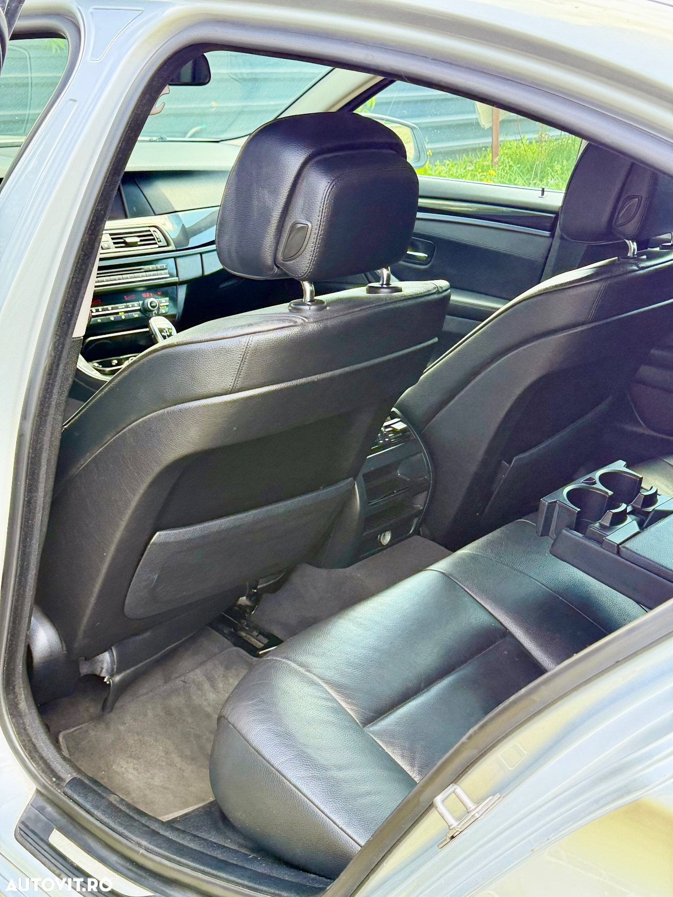 BMW Seria 5 520d - 7