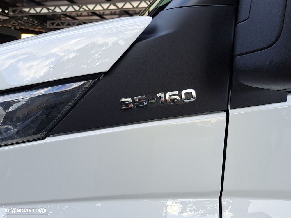 Iveco Daily 35C16 2.3 C/Plataforma - 23