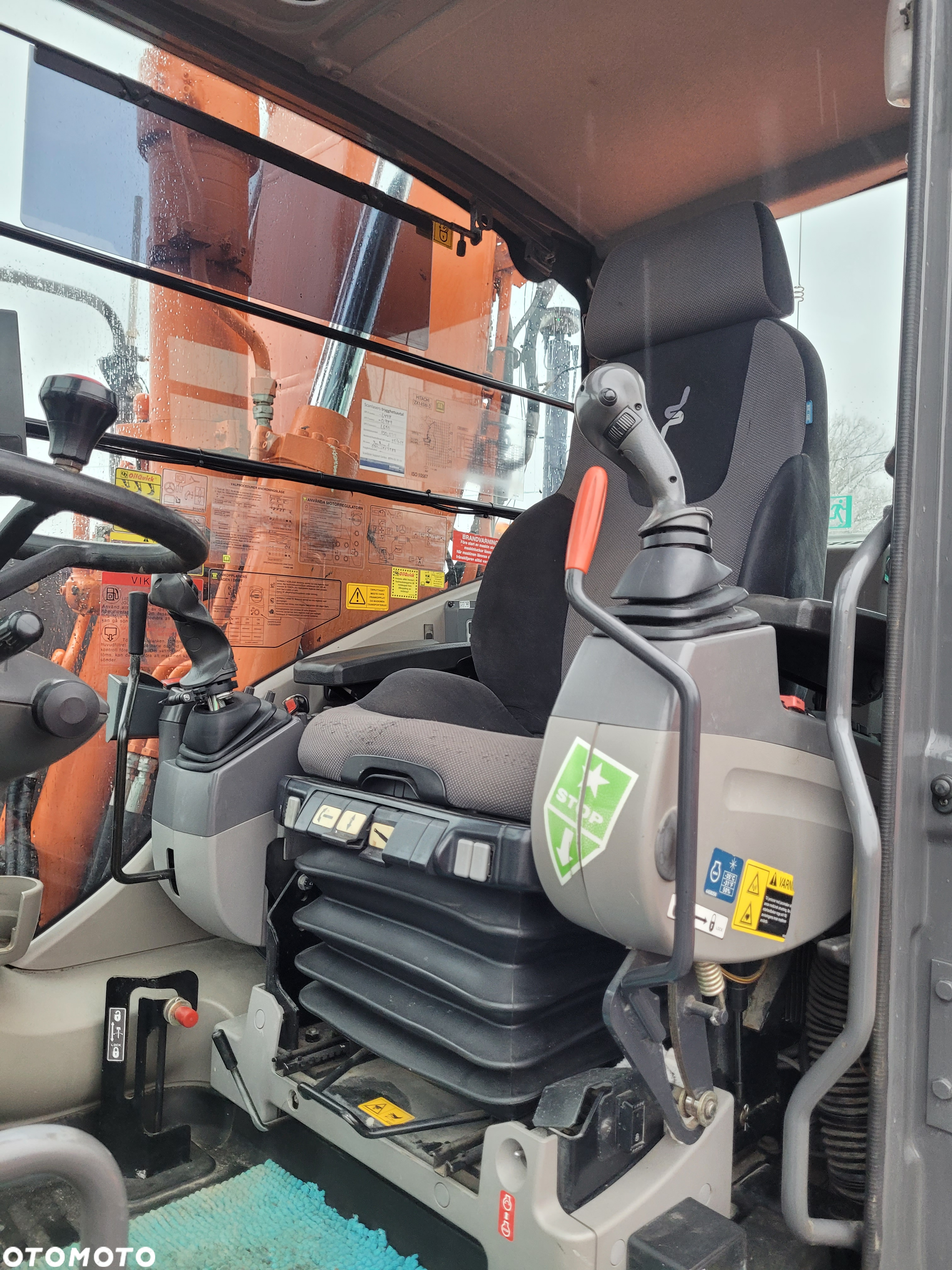 Hitachi ZAXIS 145 W - 3 - 23