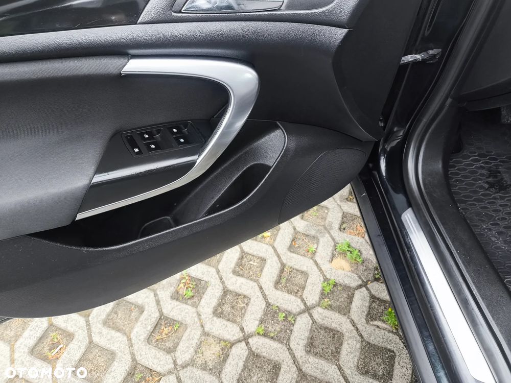 Opel Insignia 2.0 CDTI - 26