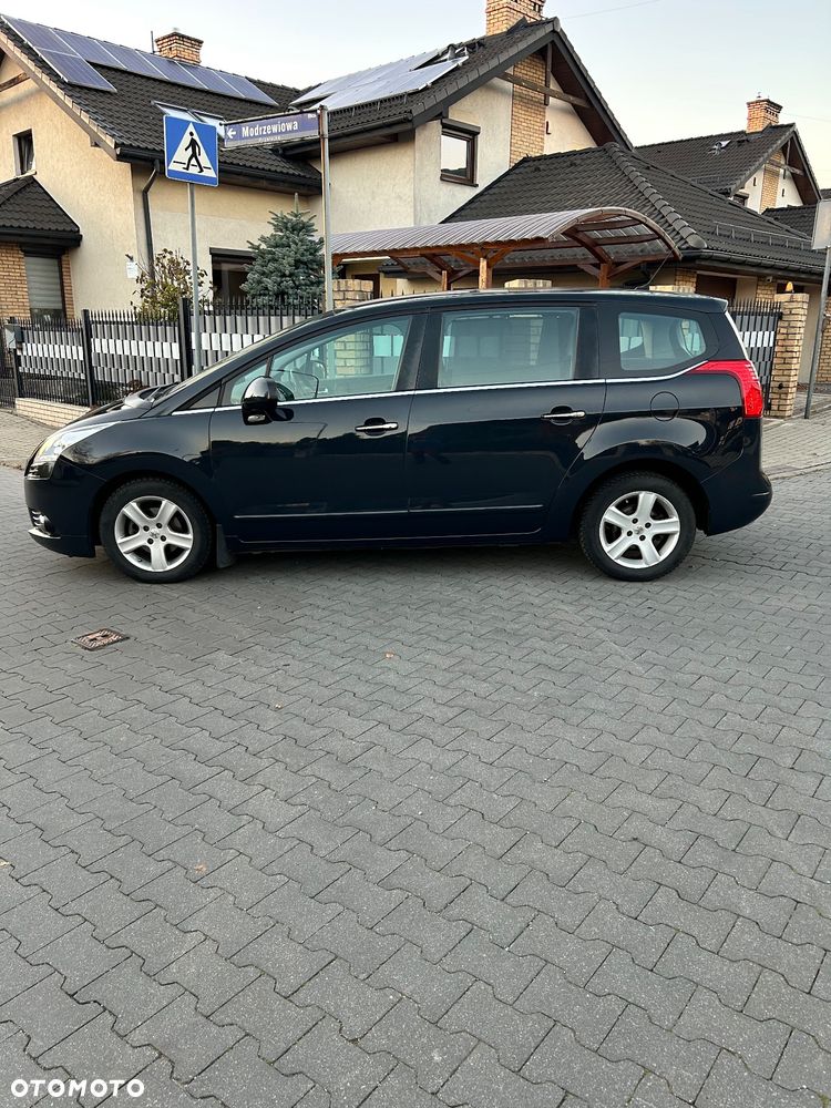 Peugeot 5008 1.6 HDi Premium - 7