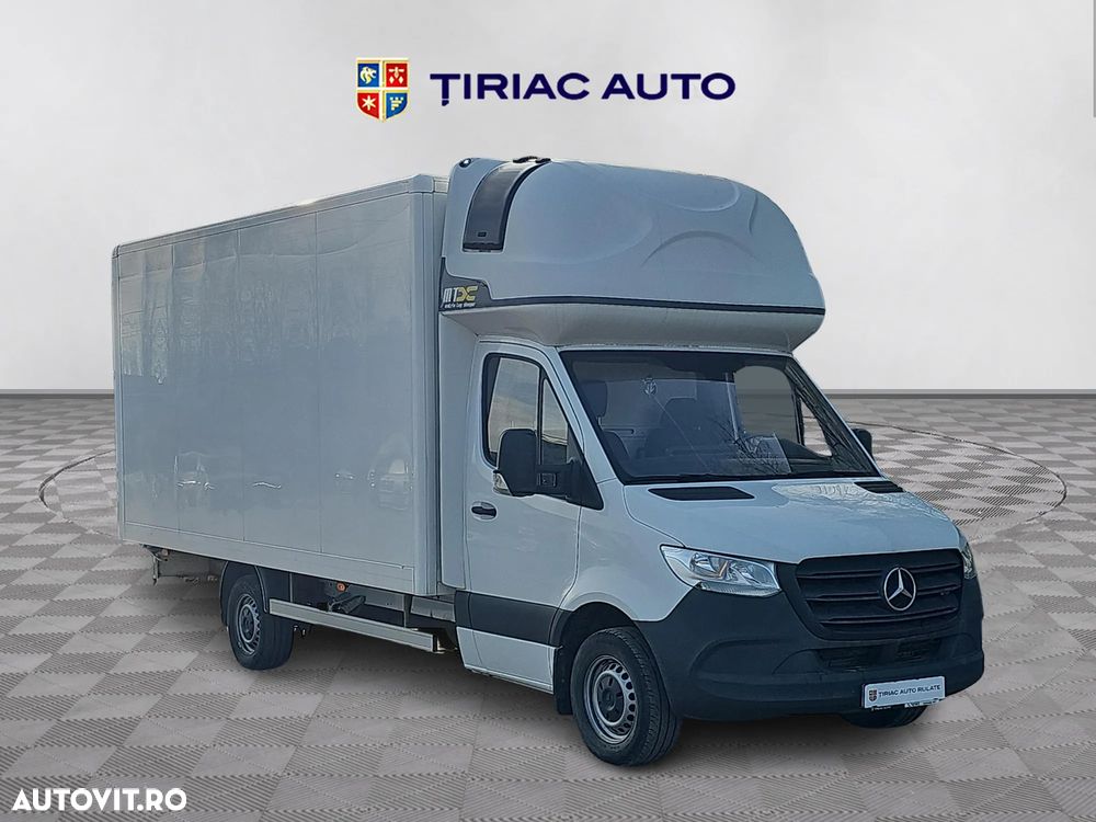 Mercedes-Benz Sprinter - 7