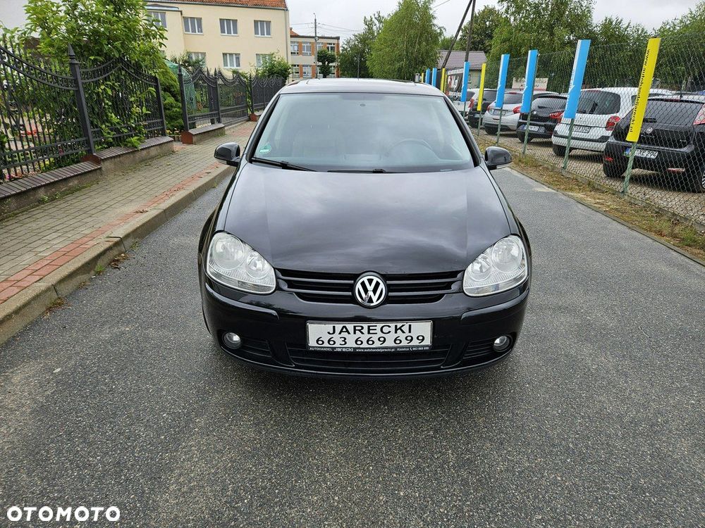 Volkswagen Golf - 2