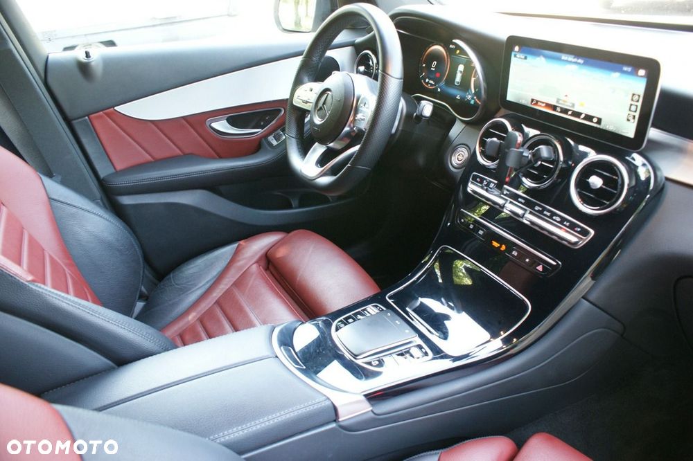 Mercedes-Benz GLC - 17