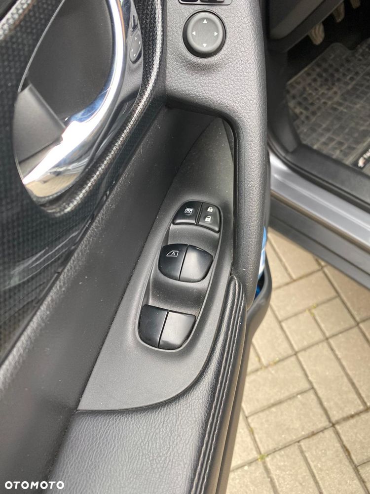 Nissan X-Trail 1.6 dCi 360 - 12