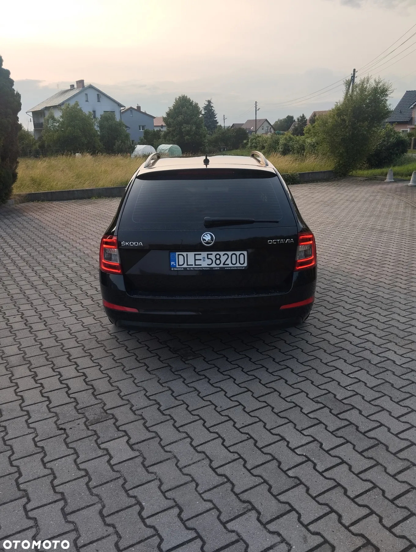 Skoda Octavia 2.0 TDI Ambition DSG - 10
