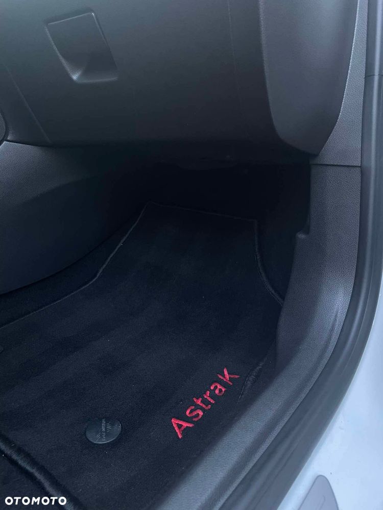 Opel Astra - 15