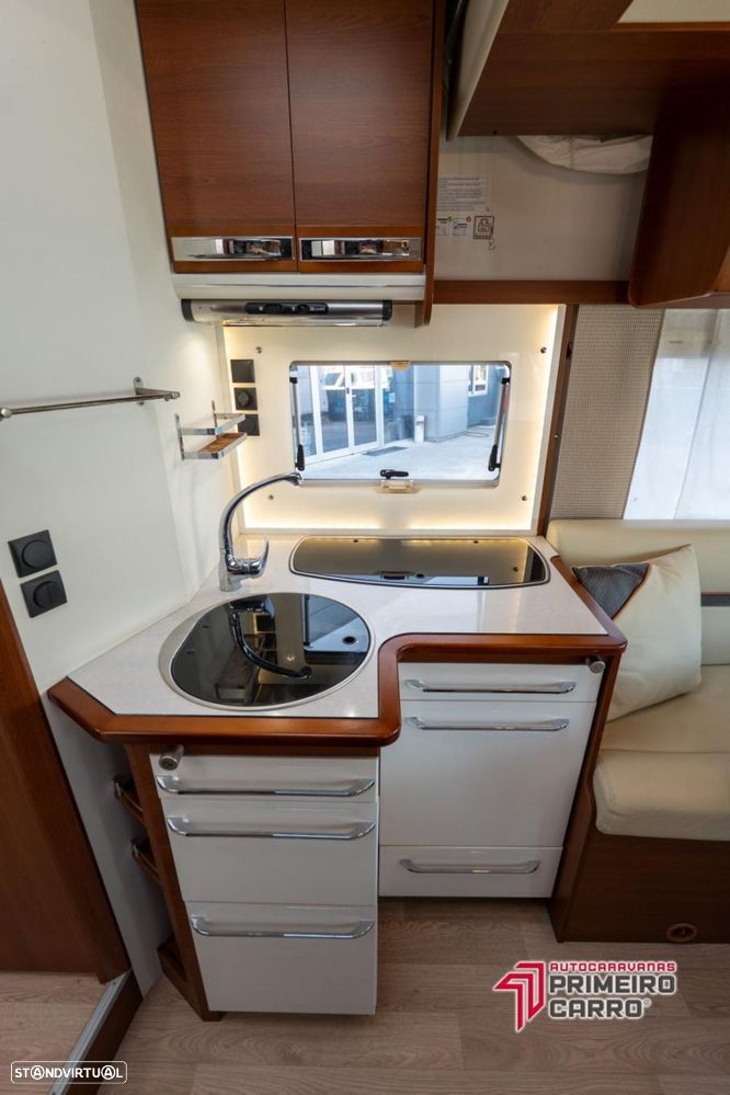 Rapido Serie 6F 696F cama central e basculante - 29
