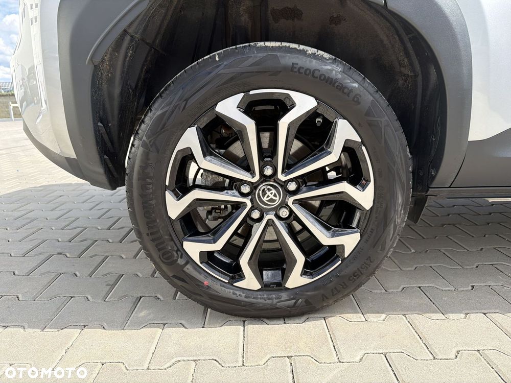 Toyota Yaris Cross Hybrid 1.5 Style AWD - 25