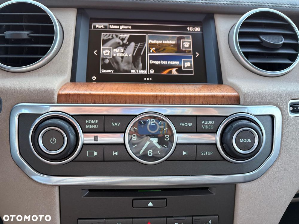 Land Rover Discovery 3.0 Si6 HSE Luxury - 21