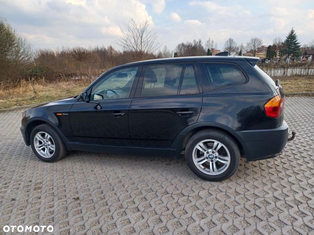 BMW X3 3.0d - 11