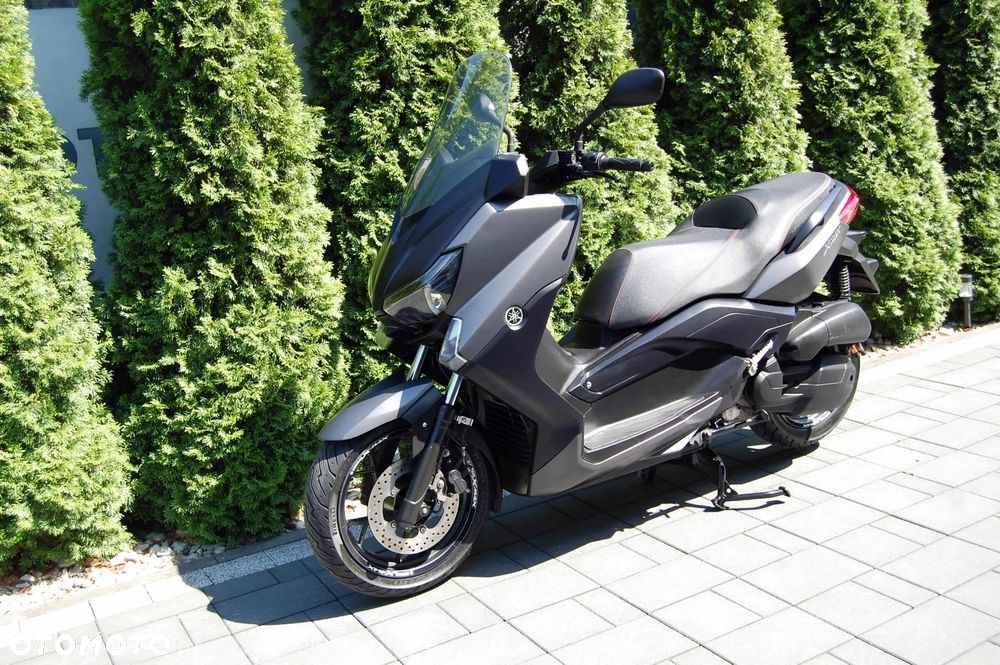 Yamaha X-max - 4