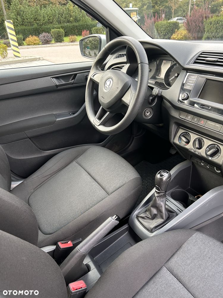 Skoda Fabia - 6