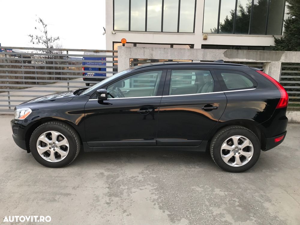 Volvo XC 60 - 8