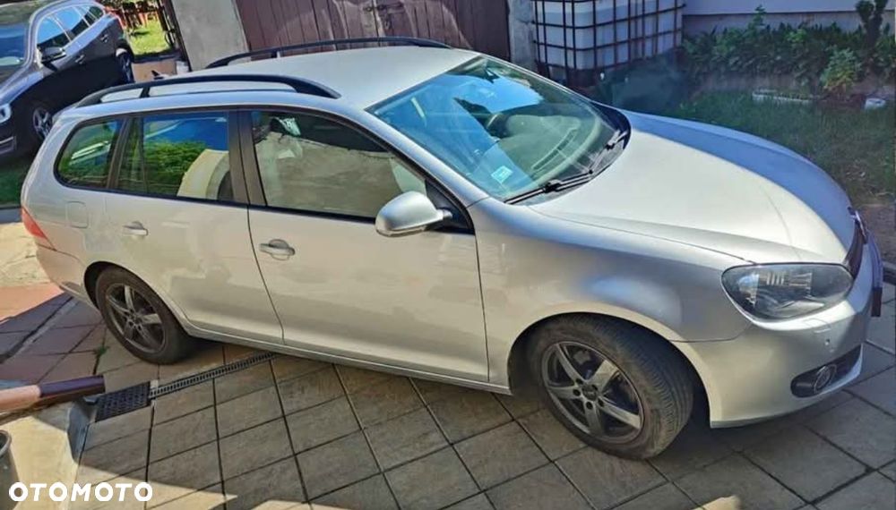 Volkswagen Golf 1.6 TDI BlueMot Comfortline - 3