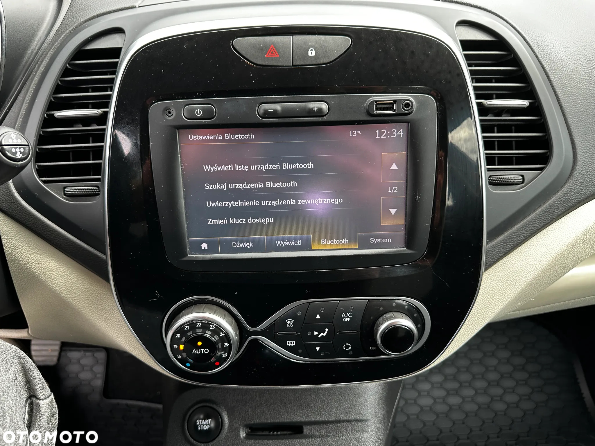 Renault Captur - 13