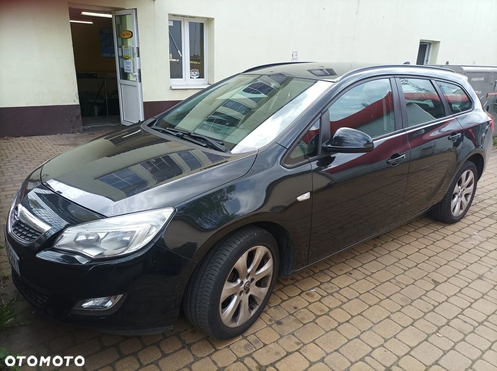 Opel Astra 1.4 Turbo Sports Tourer - 21