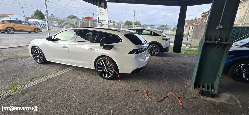 Peugeot 508 SW 1.6 Hybrid GT e-EAT8 - 43