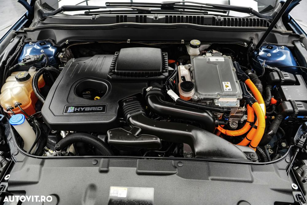 Ford Mondeo 2.0 HEV Titanium - 31