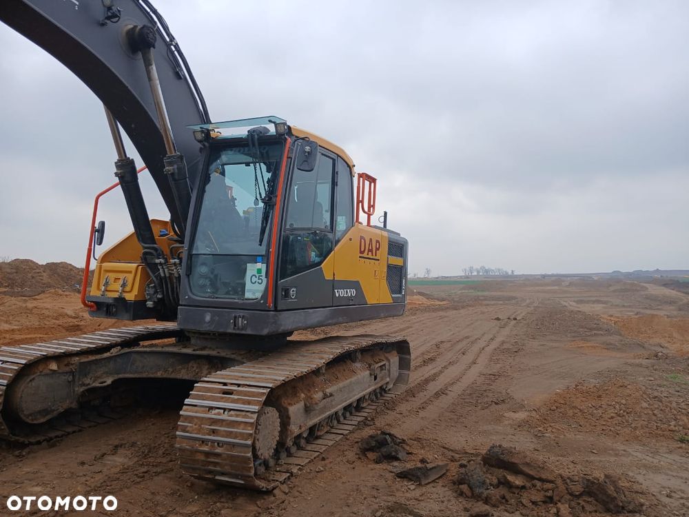 Volvo EC220EL - 2
