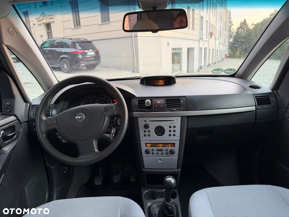 Opel Meriva 1.8 16V Easytronic Cosmo - 9