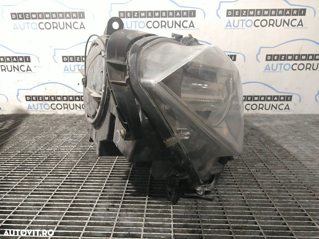 Far Dreapta BMW X5 F15 2013 - 2018 SUV 4 Usi (1268) Xenon - 3