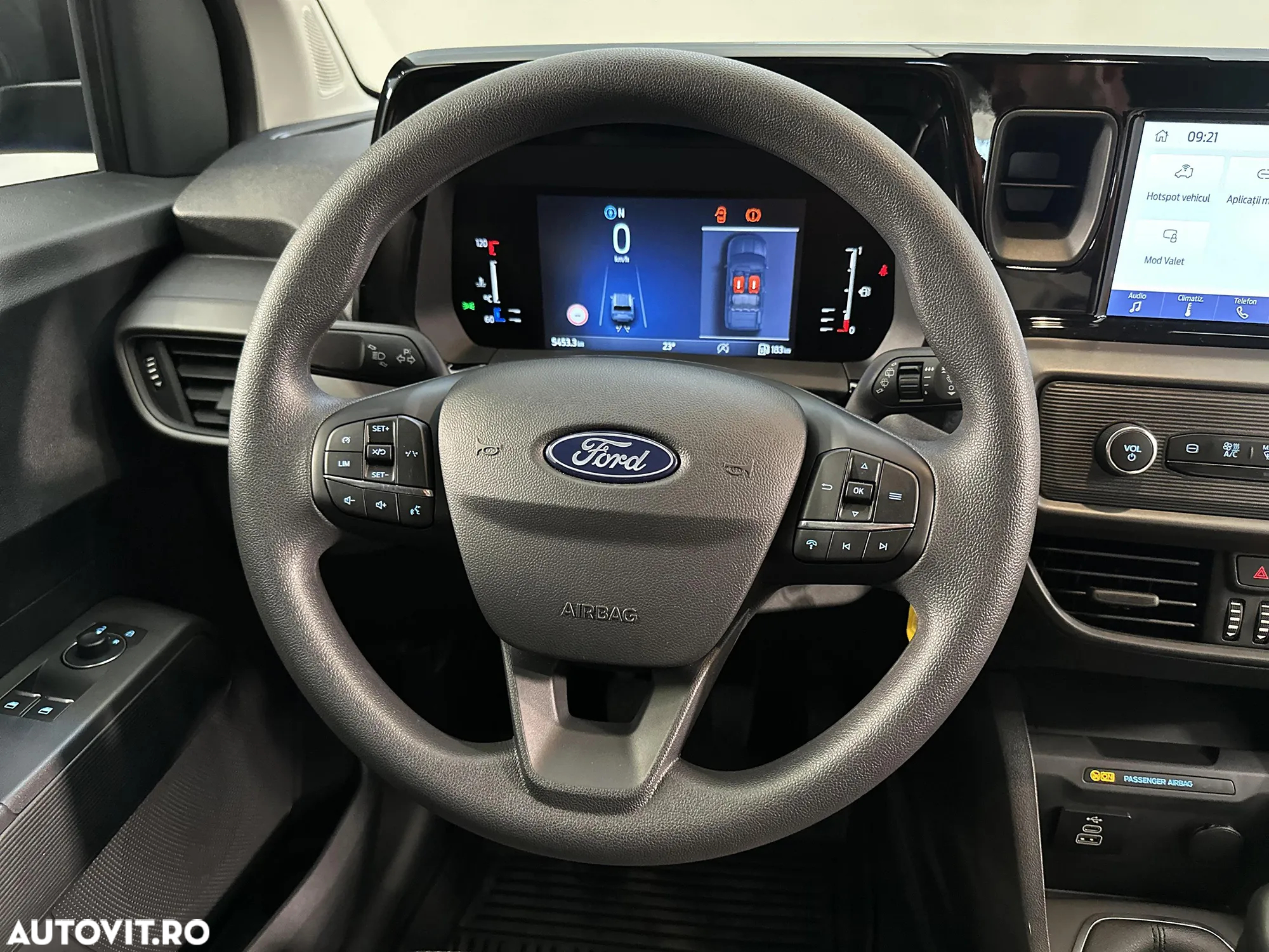 Ford Tourneo Courier - 15