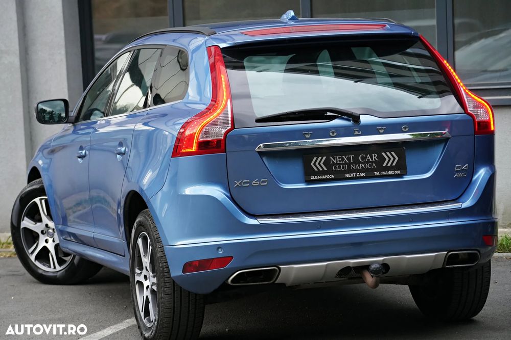 Volvo XC 60 D4 AWD Geartronic Summum - 3