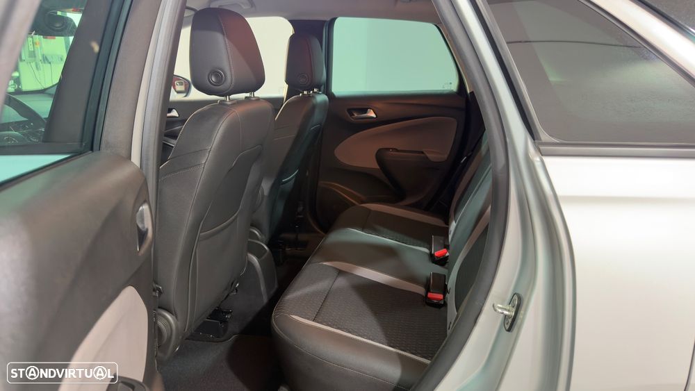 Opel Crossland X 1.2 T Edition J17 - 14