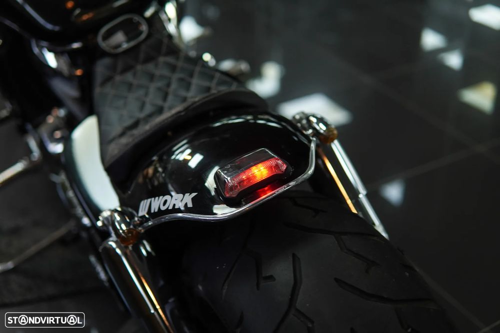 Honda VTX 1800 C - 21
