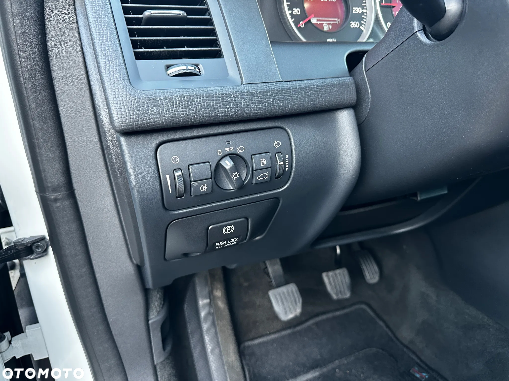 Volvo XC 60 - 17