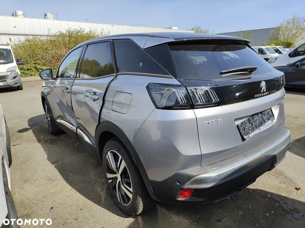 Peugeot 3008 1.6 PureTech Hybrid PHEV Allure Pack S&S EAT8 - 7