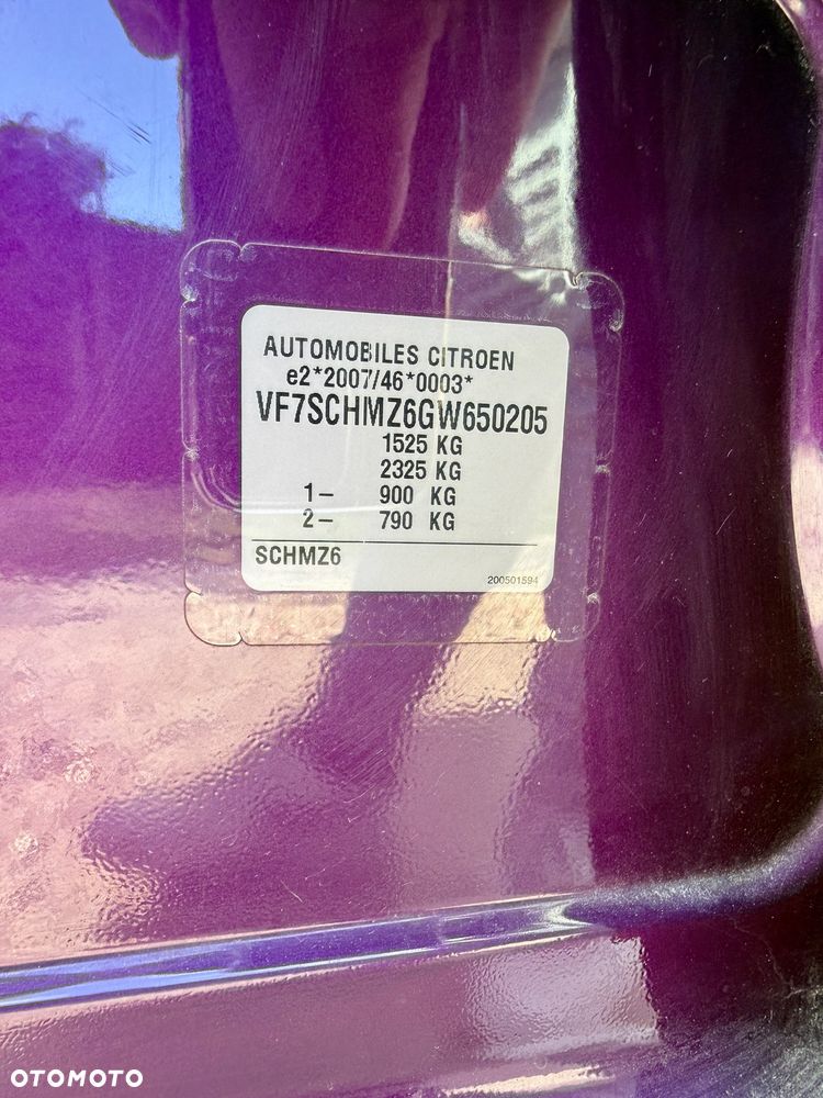 Citroën C3 1.2 PureTech Exclusive - 29