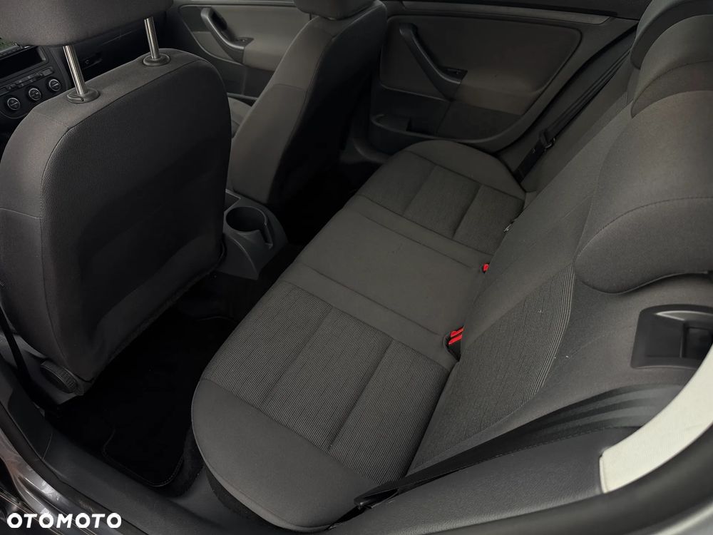 Volkswagen Golf 1.6 Edition - 10