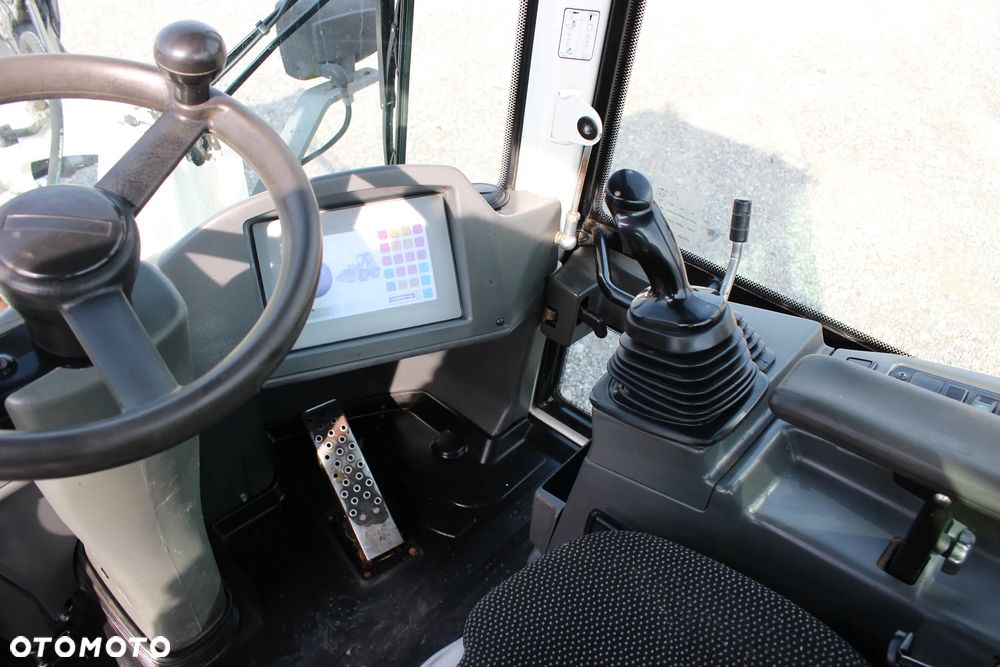 Liebherr L506 / SPR Z FRANCJI / SERWIS FR / SUPER STAN / - 19