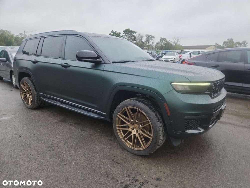 Jeep Grand Cherokee - 4