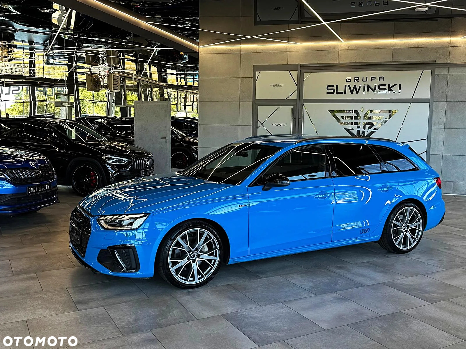 Audi A4 Avant 40 TDI quattro S tronic S line - 3