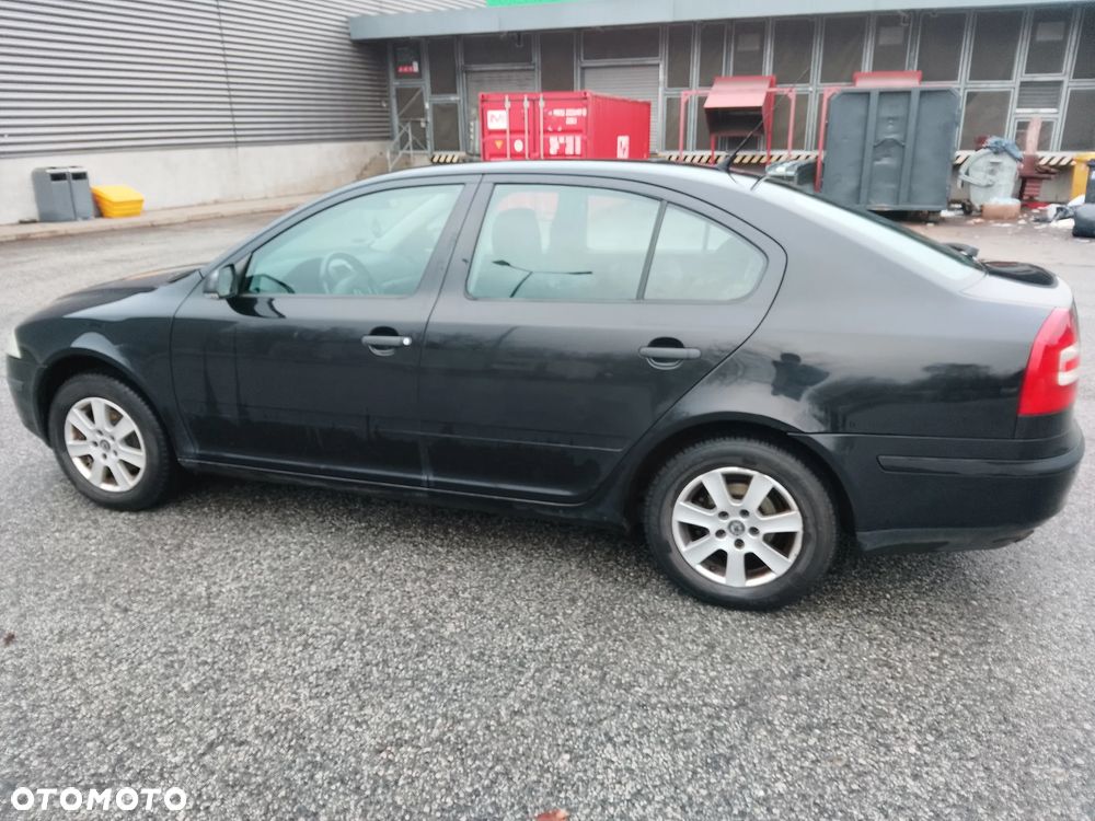 Skoda Octavia 1.6 Mint - 7