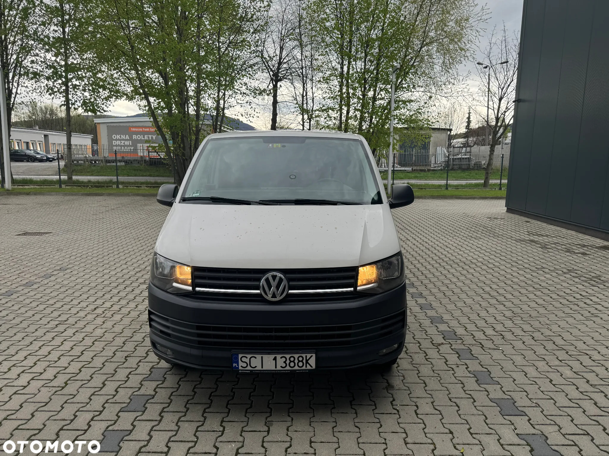 Volkswagen Transporter - 4