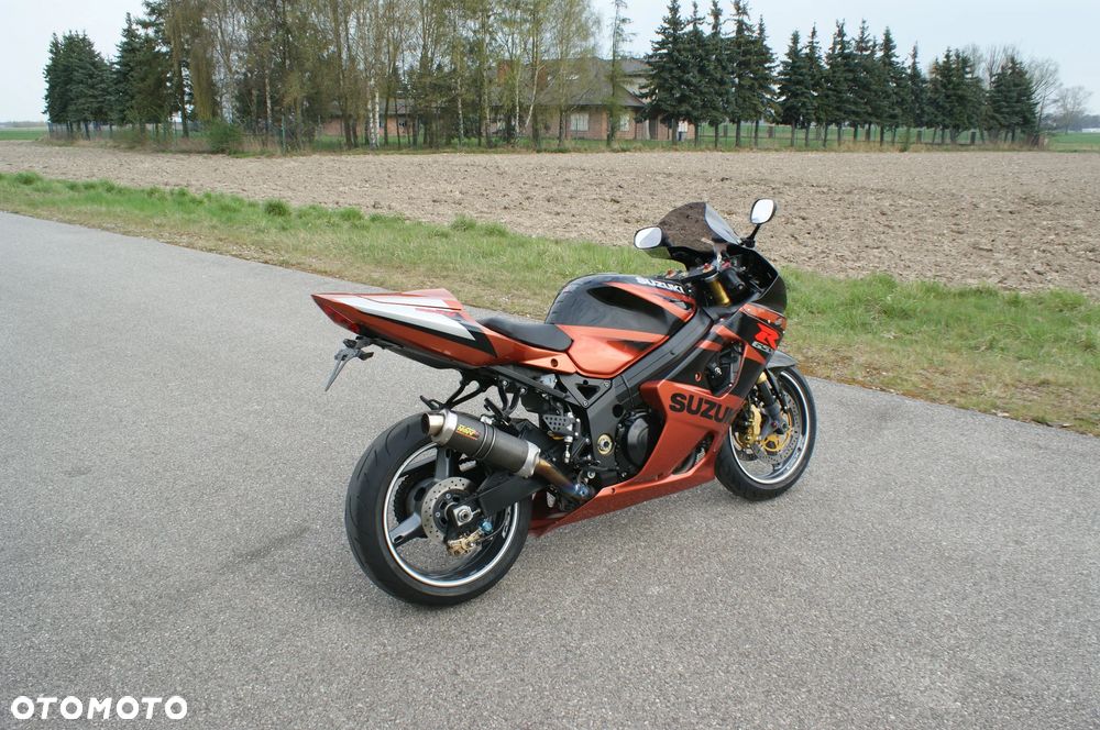 Suzuki GSX-R - 11