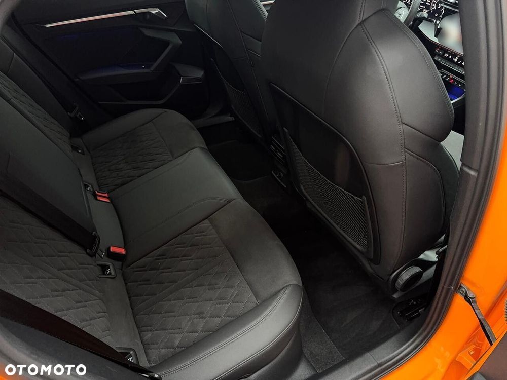 Audi RS3 Limousine - 16