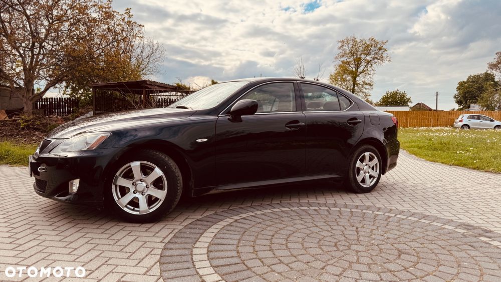 Lexus IS 250 Prestige - 22
