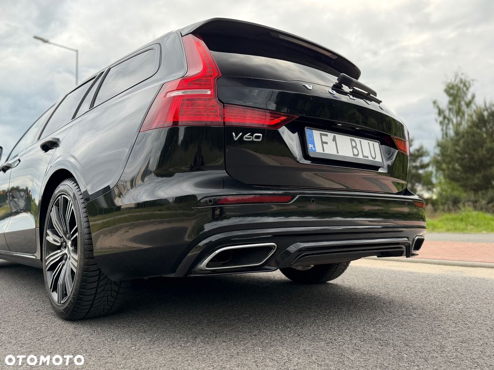 Volvo V60 D4 Geartronic R-Design - 21